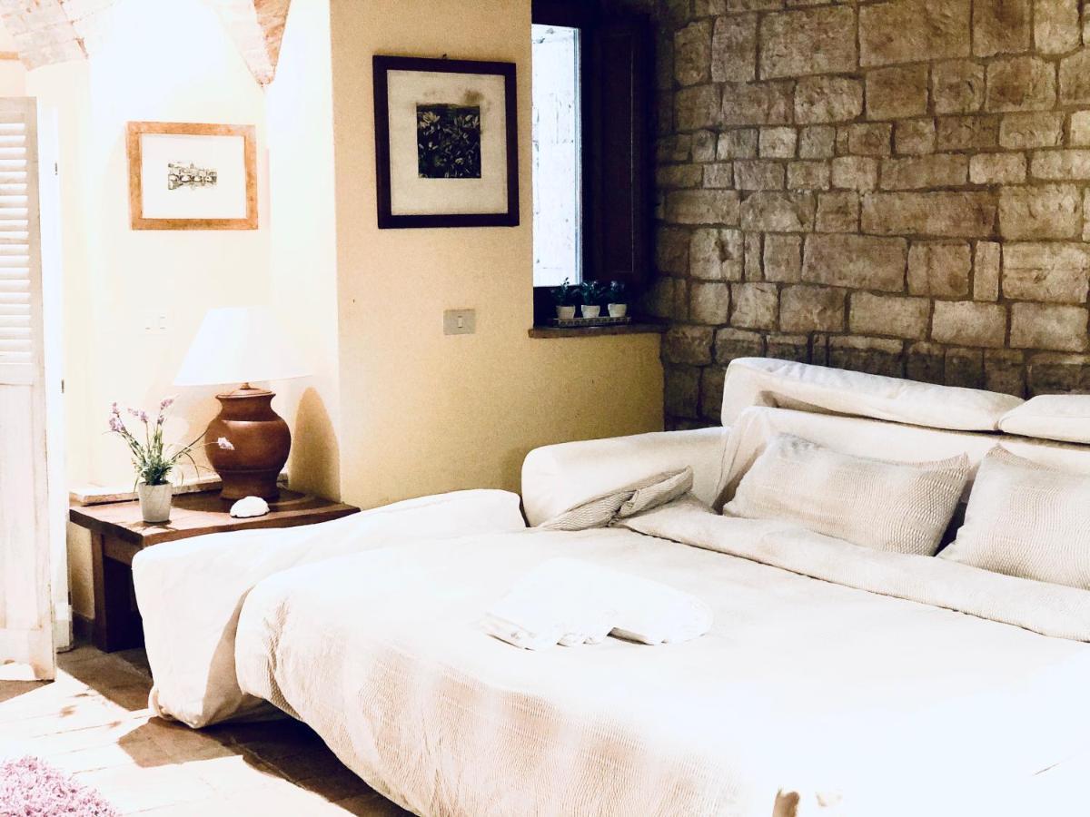 Da Patou Apartment Todi Bagian luar foto